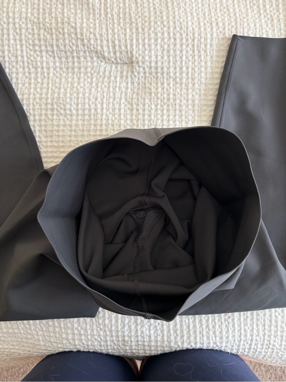 Lulu glow up super high rise tights 25” - Picture 7 of 8